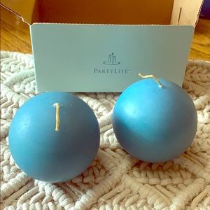 Two beautiful candle balls